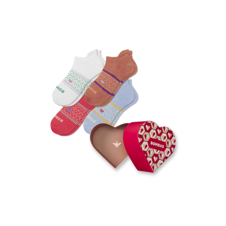 Women's Hearts Ankle Sock 4-Pack Gift Box - Essential Ready